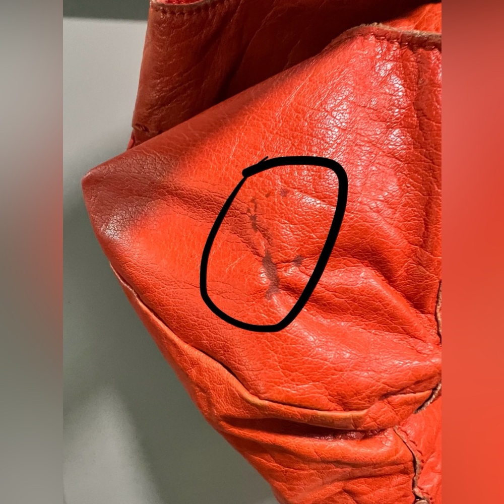 The Sak Orange Leather Shoulder Bag - Picture 7 of 11